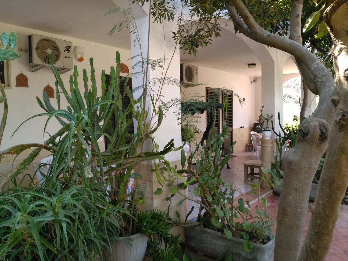 B&B Il Melograno Salento Torre Inserraglio Exteriör bild