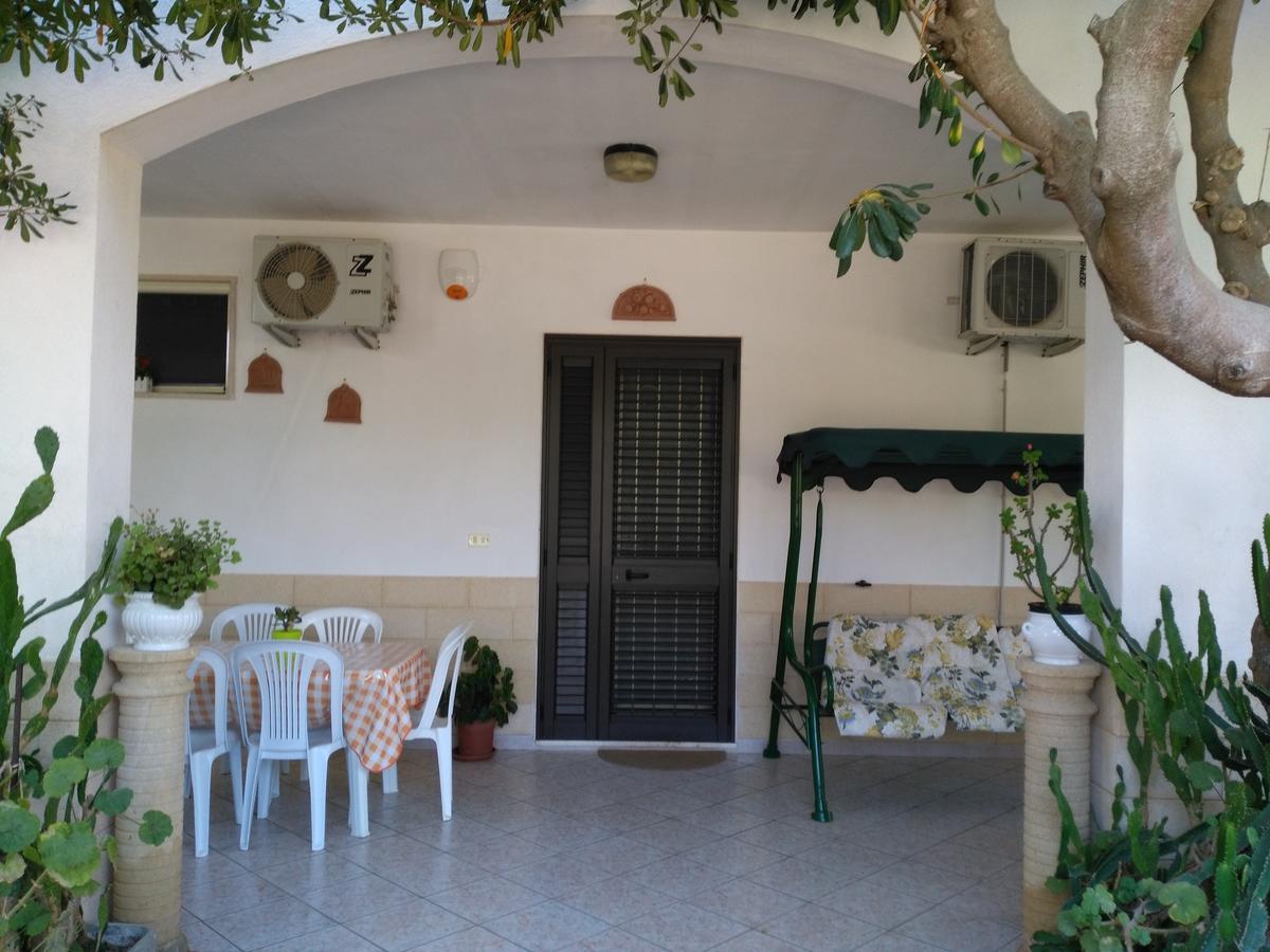 B&B Il Melograno Salento Torre Inserraglio Exteriör bild